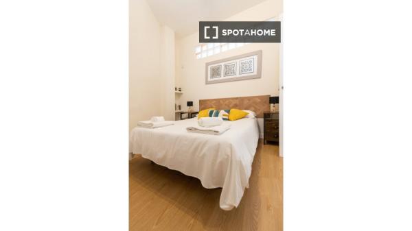 Apartamento de 2 dormitorios en alquiler en Madrid