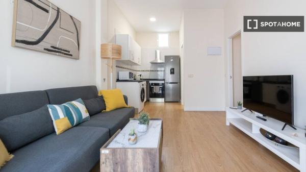 Apartamento de 2 dormitorios en alquiler en Madrid