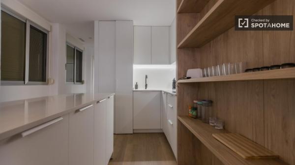 Apartamento tipo estudio en alquiler en Valencia, Valencia