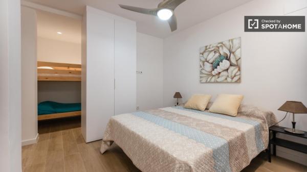 Apartamento tipo estudio en alquiler en Valencia, Valencia