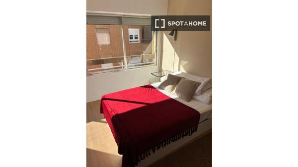 Amazing room for rent in Alicante