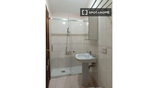 Quarto em apartamento compartilhado em Salamanca