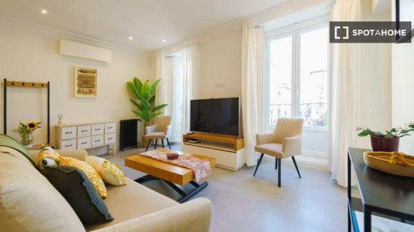 2-bedroom apartment for rent in Centro, Madrid