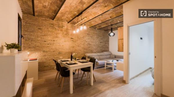 Apartamento de 2 dormitorios en alquiler en L'Eixample, Barcelona