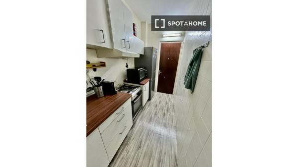 Apartamento entero de 2 dormitorios en Barcelona.