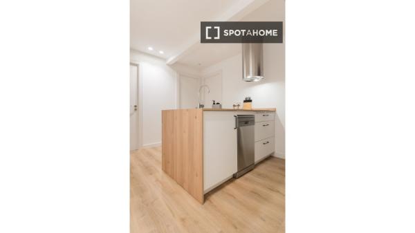 Chambre à louer dans un appartement partagé à Mostoles