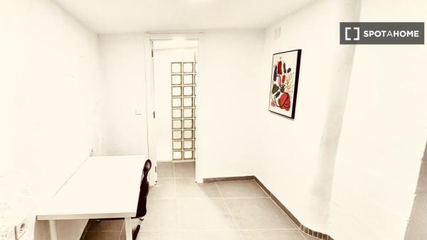 Apartamento entero de 1 dormitorio en València