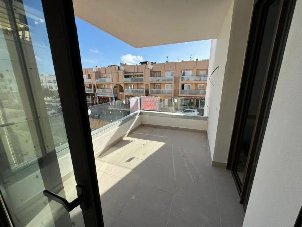 Piso en venta en calle des Cap Martinet, 25