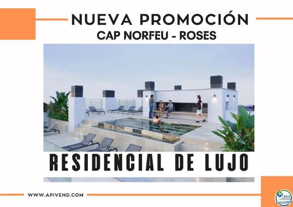 Garaje en venta en calle Cap Norfeu, 42