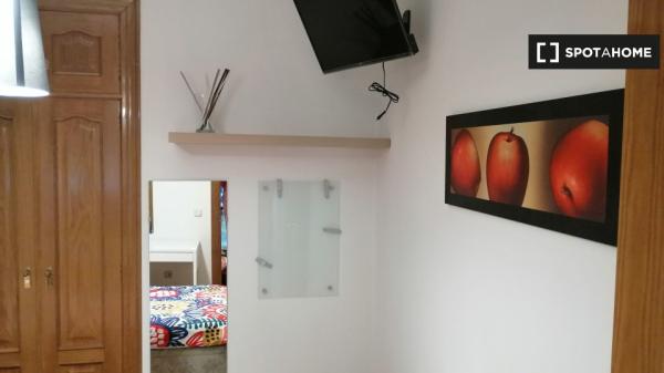 Room in shared apartment in Oviedo