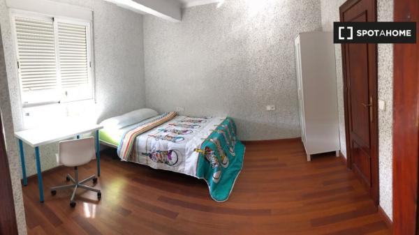 Increíble habitación para estudiantes en la mejor zona de la ciudad.