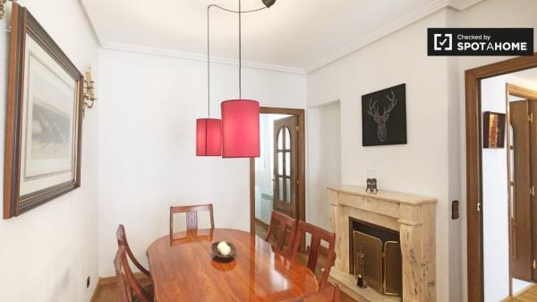 Apartamento de 2 quartos para alugar em Lavapiés, Madrid