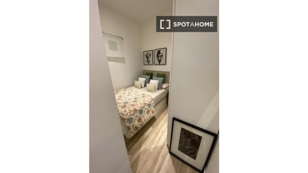 apartamento de 1 dormitorio en alquiler en Lavapiés, Madrid