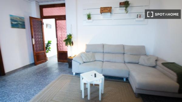 3-Bedroom Apartment in Dénia, Alicante