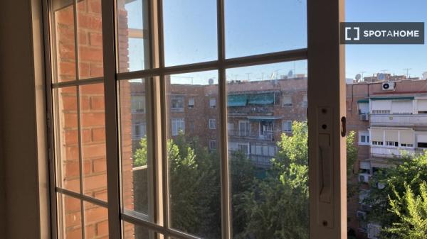 4-Zimmer-Wohnung in Madrid