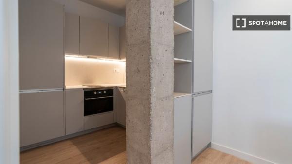 Precioso apartamento estudio en alquiler en Valencia