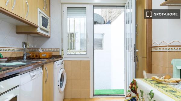 Habitación en piso compartido en Zaragoza