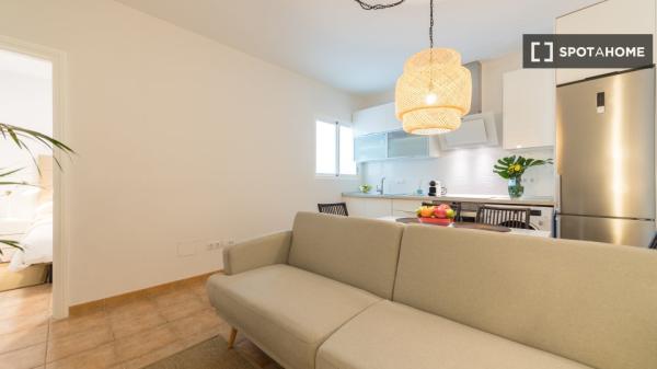 Apartamento de 2 dormitorios en alquiler en Gran Canaria