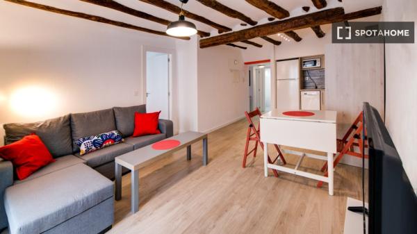 Habitación en piso compartido en Zaragoza