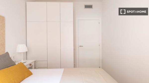 Moderno apartamento amueblado y equipado a un paso del metro en Poblenou