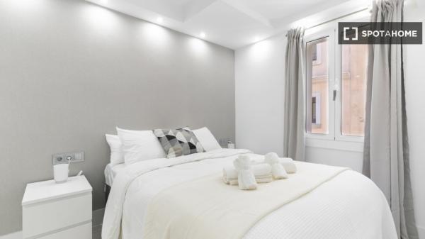 Apartamento moderno con balcón y terraza en Meer Street