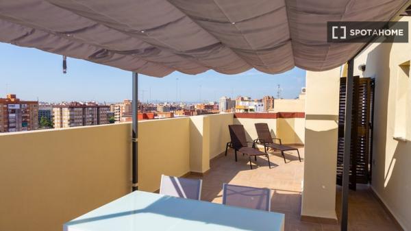 Apartamento entero de 1 dormitorio en València