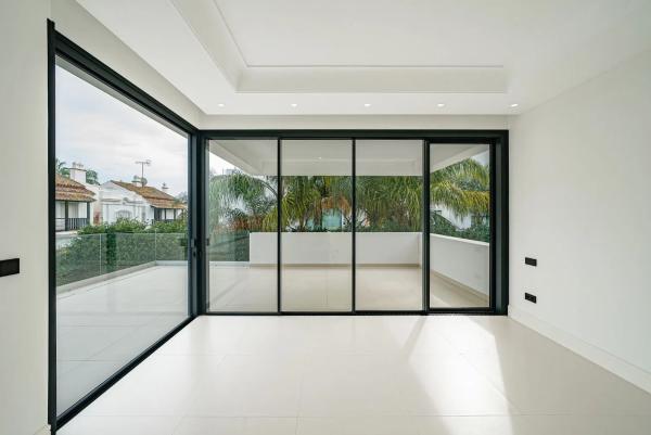 VILLA MARBELLA GOLDEN MILE