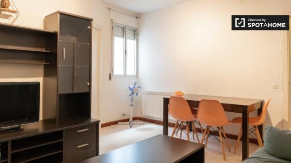 Apartamento de 3 dormitorios en alquiler en Chamberí, Madrid.