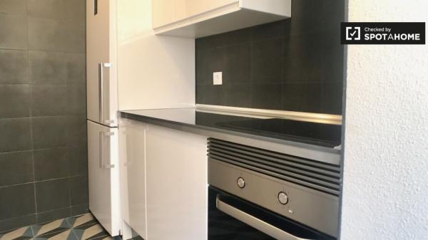 Elegante apartamento de 3 dormitorios en alquiler en Vicálvaro, Madrid