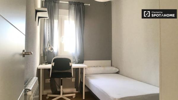 Elegante apartamento de 3 dormitorios en alquiler en Vicálvaro, Madrid