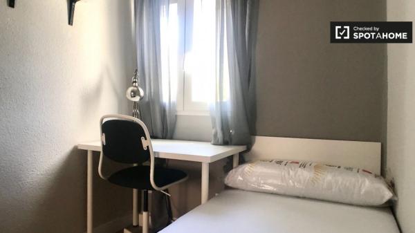 Elegante apartamento de 3 dormitorios en alquiler en Vicálvaro, Madrid