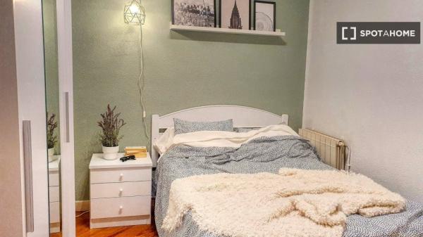 Shared apartment in Madrid