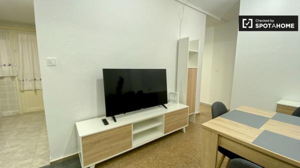 Habitación individual en alquiler, apartamento de 6 dormitorios, Algirós, Valencia