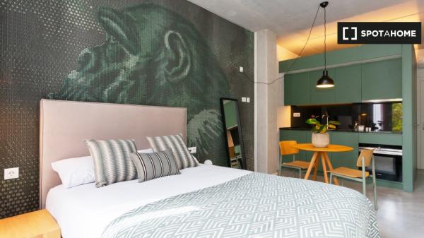 Estudio amueblado en un Co-Living en Barcelona