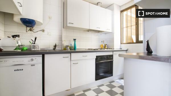 Apartamento de 3 dormitorios - Guindalera y Fuente del Berro, Madrid