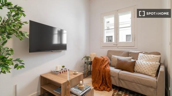 Alquiler de habitaciones en apartamento de 7 dormitorios en Barcelona