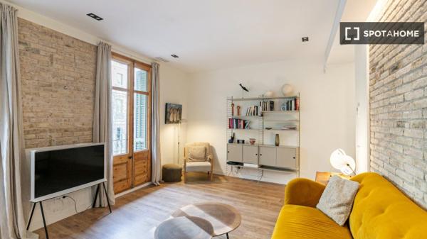 Fabulous furnished apartment in Eixample Dreta