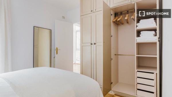 Apartamento de 3 habitaciones en alquiler en Vila De Gràcia, Barcelona