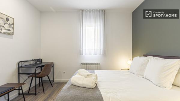 Apartamento de 2 dormitorios en alquiler en Sant Gervasi, Barcelona