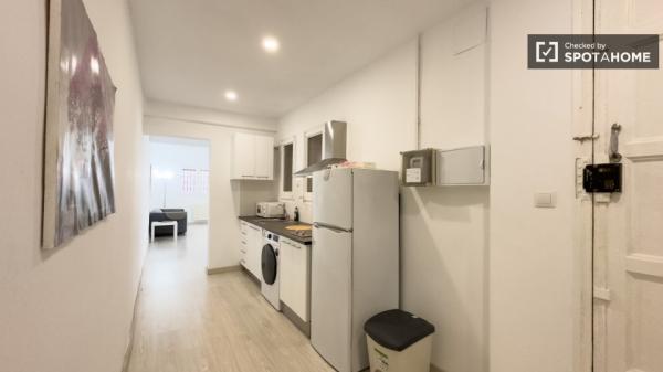 Estudio apartamento en alquiler en Sarrià-Sant Gervasi, Barcelona.