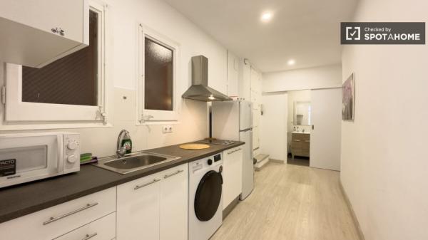 Estudio apartamento en alquiler en Sarrià-Sant Gervasi, Barcelona.