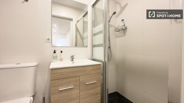 Estudio apartamento en alquiler en Sarrià-Sant Gervasi, Barcelona.