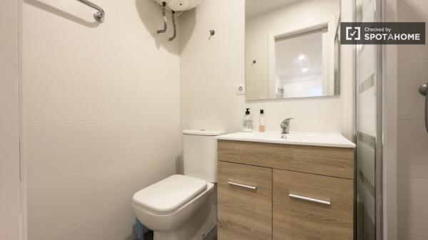 Estudio apartamento en alquiler en Sarrià-Sant Gervasi, Barcelona.