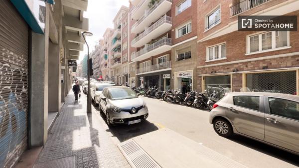 Estudio apartamento en alquiler en Sarrià-Sant Gervasi, Barcelona.