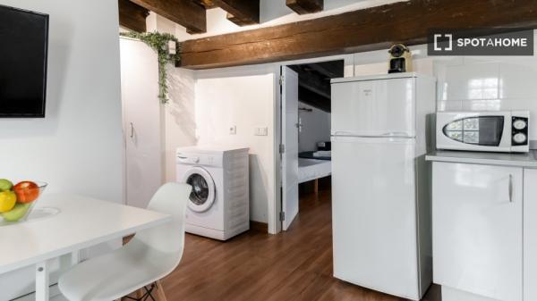 Apartamento entero de 1 dormitorio en València