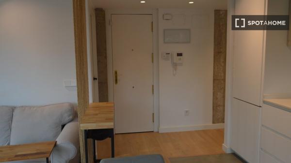 Precioso piso de 2 habitaciones en alquiler en Valencia