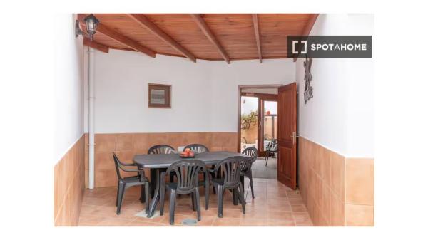 Appartement de 3 chambres à louer à Máguez, Las Palmas