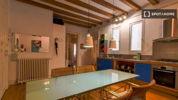 Apartamento entero de 3 habitaciones en Barcelona.