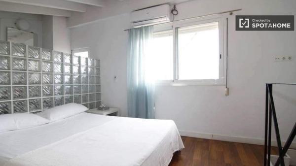 apartamento de 1 dormitorio en alquiler en Ciutat Vella, Valencia