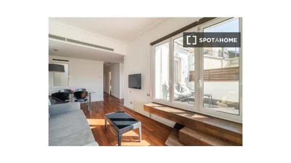 Apartamento de 3 dormitorios en alquiler en Barcelona